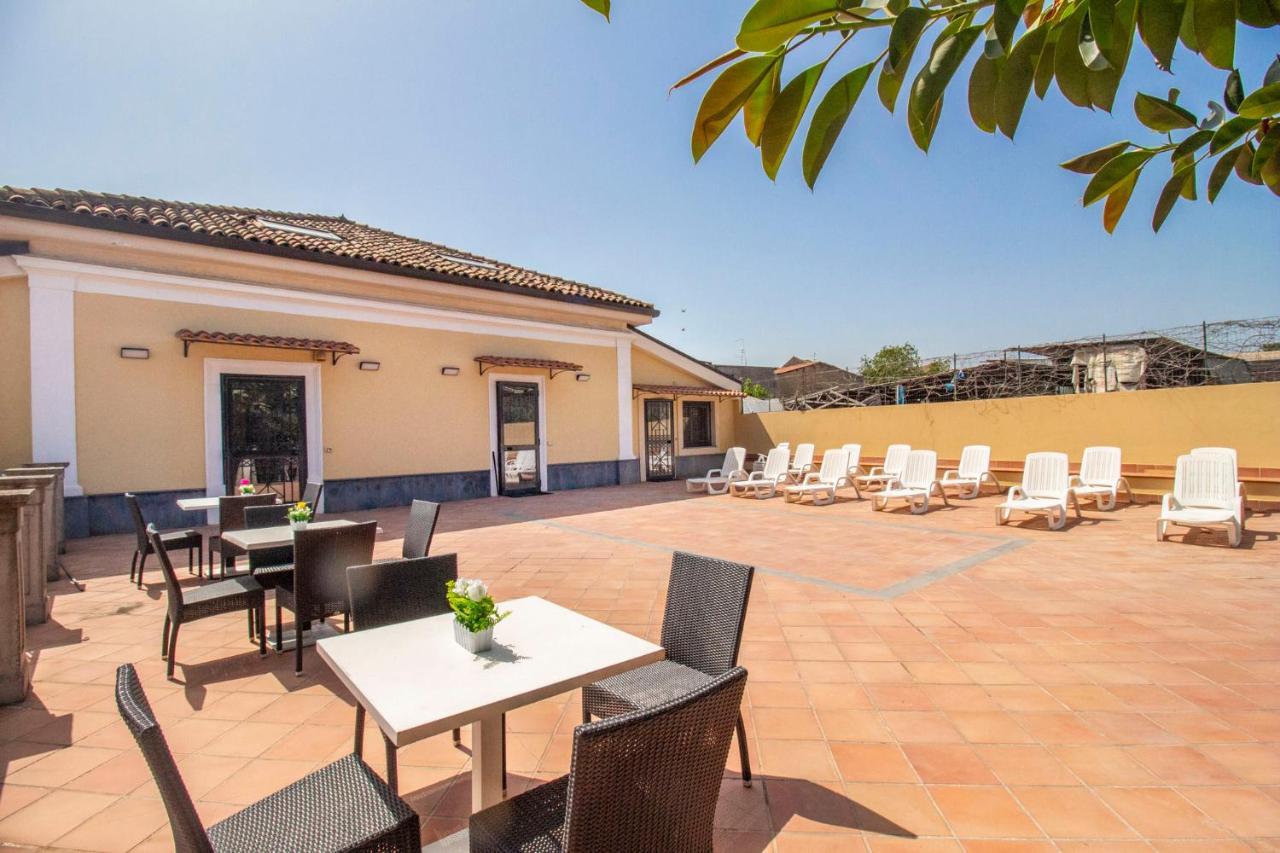 Royal Playa Suite And Apartament -Private Parking- Self Chek Out Catânia Exterior foto