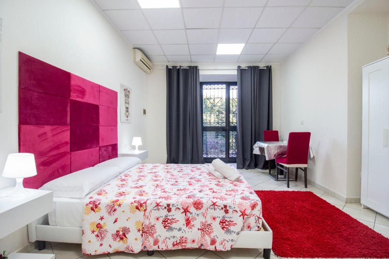 Royal Playa Suite And Apartament -Private Parking- Self Chek Out Catânia Exterior foto