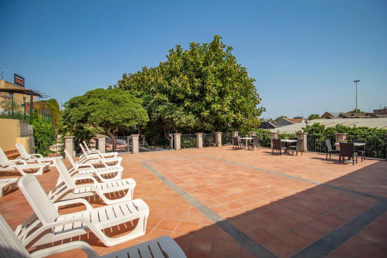 Royal Playa Suite And Apartament -Private Parking- Self Chek Out Catânia Exterior foto